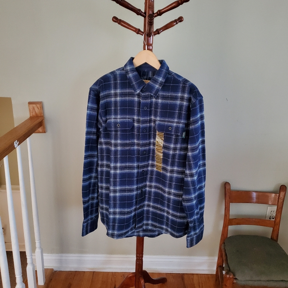 Woolrich sz Medium Blue Flannel Shirt